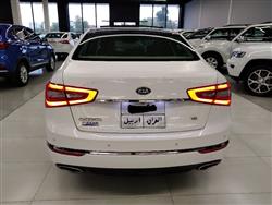 Kia Cadenza